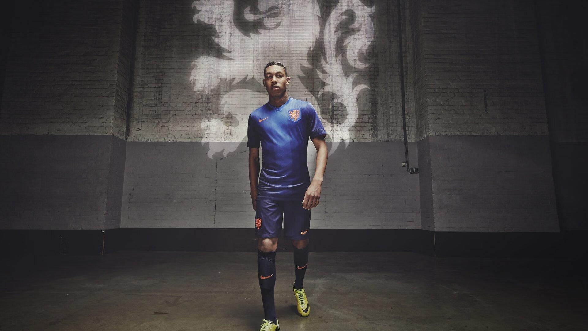 一场足球赛能带火多少周边？阿图什杯的答案远超绿茵场